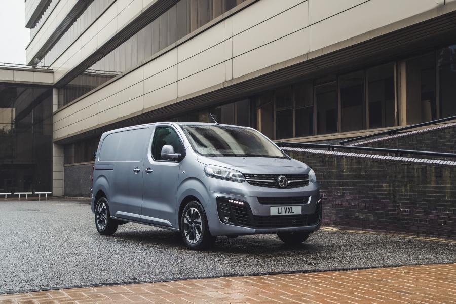  Vauxhall Vivaro Van 2019 года  (фото 21 из 35)